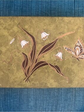 Elegant Olive Floral Jewelry Box